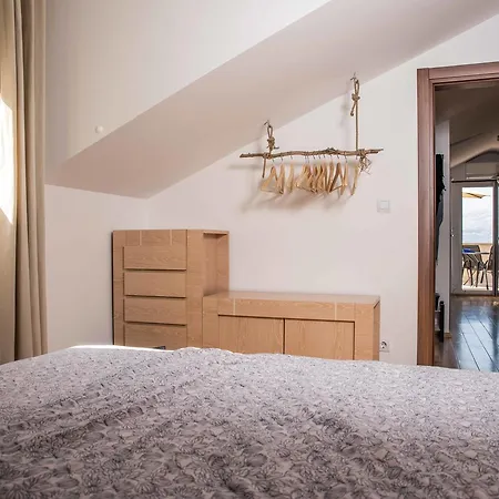 Lägenhet Marijin Dvor